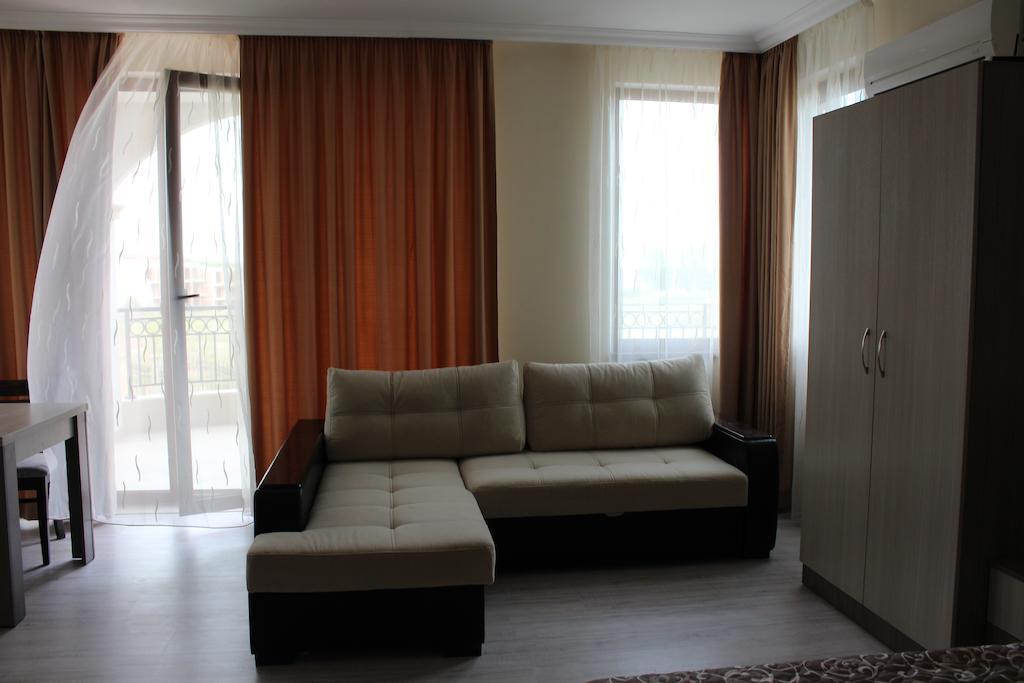Brilliant Aparthotel Sosopol Zimmer foto