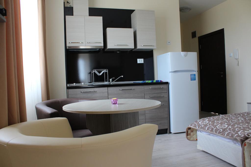 Brilliant Aparthotel Sosopol Exterior foto