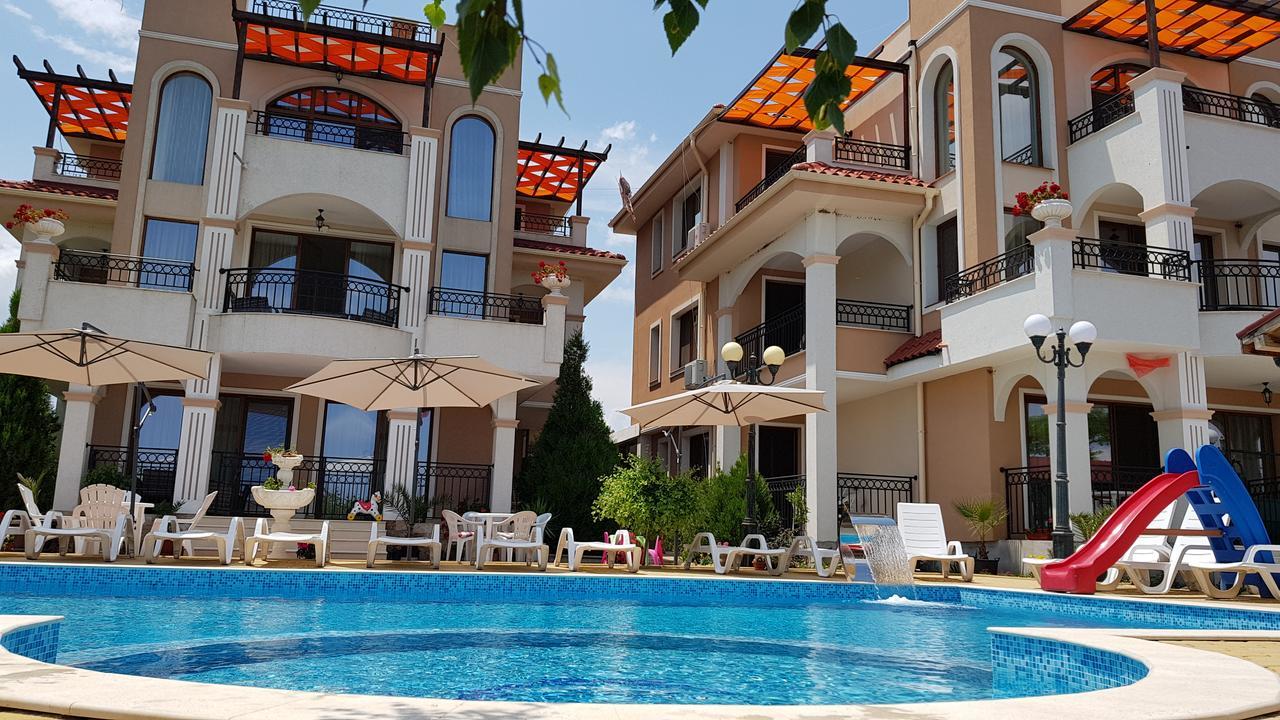 Brilliant Aparthotel Sosopol Exterior foto