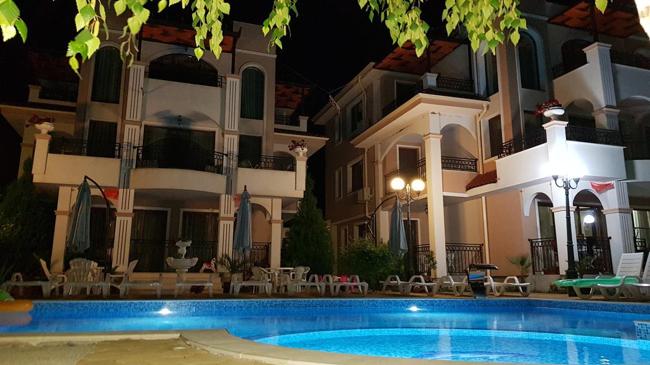 Brilliant Aparthotel Sosopol Exterior foto