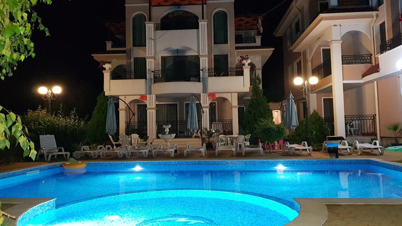 Brilliant Aparthotel Sosopol Exterior foto
