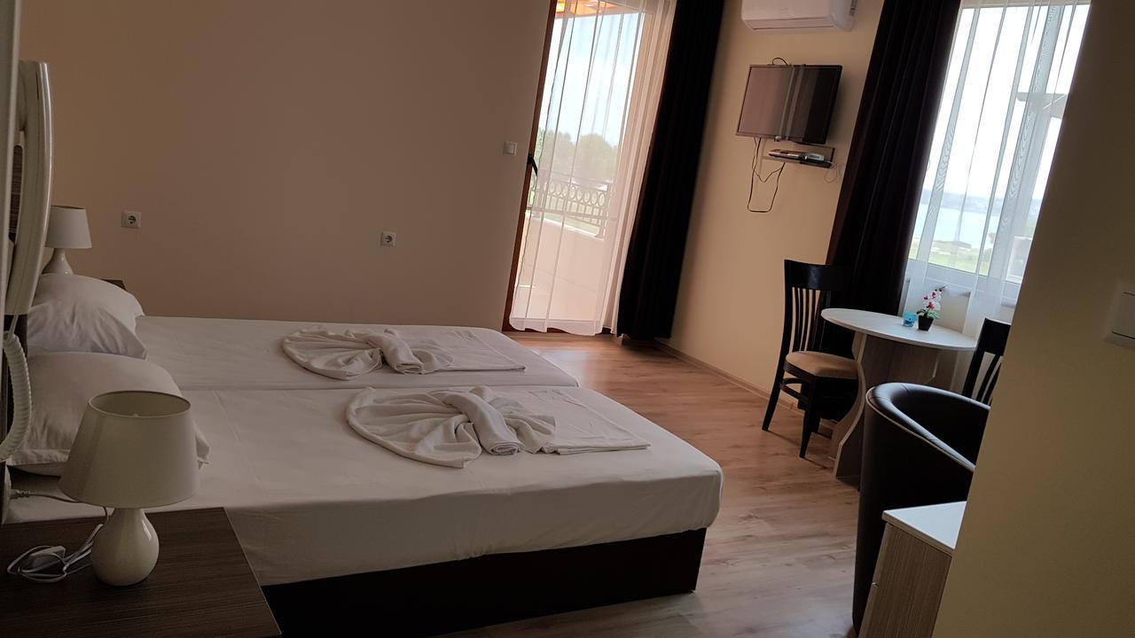 Brilliant Aparthotel Sosopol Exterior foto