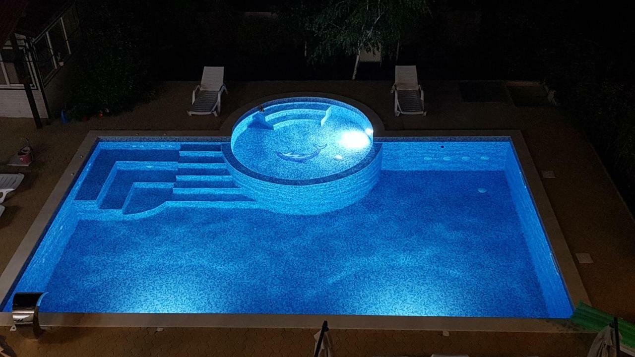 Brilliant Aparthotel Sosopol Exterior foto